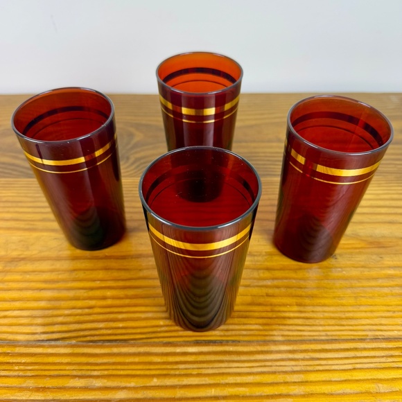 Vintage Ruby Red Glass Tumblers with Gold Design – Set of 4 - Picture 13 of 16